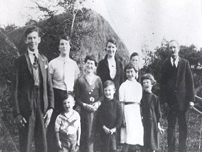 Michael Foley, Castleconway, Killorglin, Kerry with his 9 children c.1937