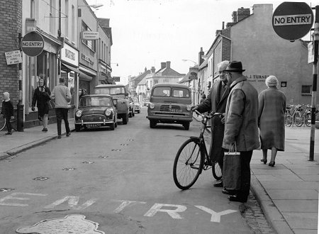 Hitchin Street 1967