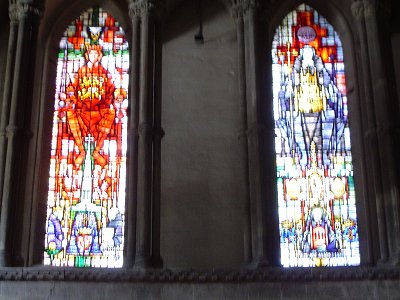 Stained glass window of Queen Eleanor and King Edward