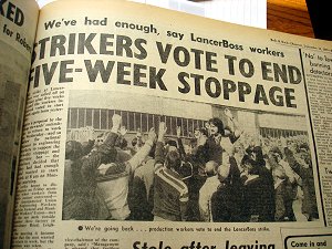 Newspaper article showing the vote to end five-week strike