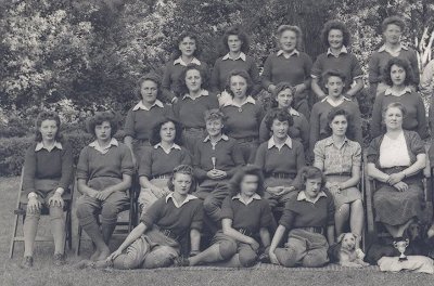 Cople Hostel group 1947