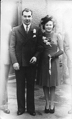 Phyllis married Peter Banks, the market gardener she had worked for as a land girl, on 20 February 1943.