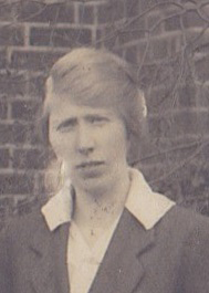 Ruth Hendry, Welfare Officer 1918-1919