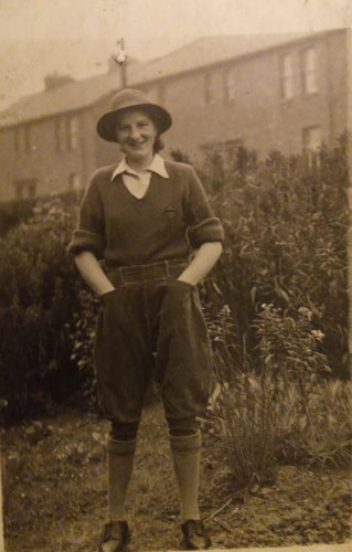 Photo of Edith 'Hilda' Nicholson c1940