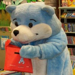 bookstart bear with bookstart plus pack