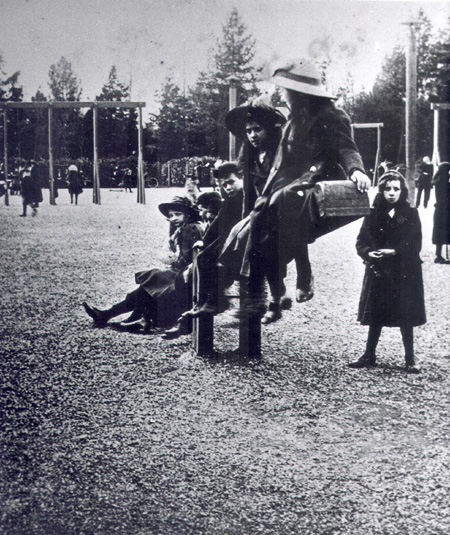 Children playing in the Bedford Park playground