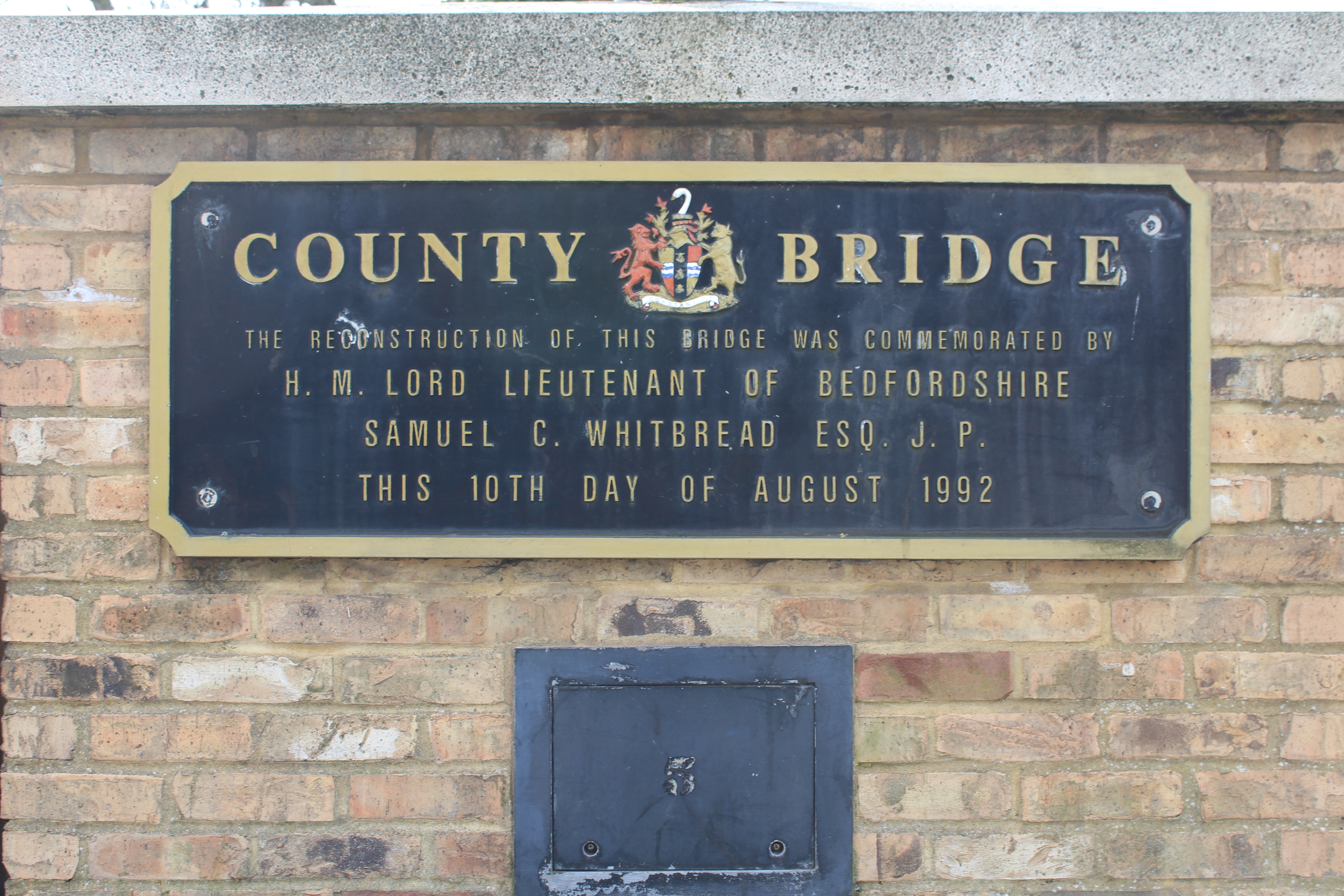County Bridge commemorative plaque 1992