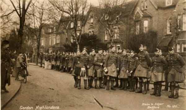 Gordon Highlanders in Lansdowne Road