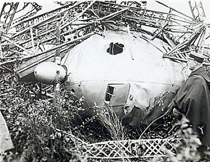 Cardington R101 wreckage: Images - Digitised Resources - The Virtual ...