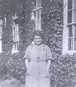 Dorothy Hurren who trained at Sutton Bonnington