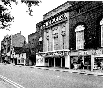 Granada Cinema, Bedford, 1974. BLARS Ref. PL/PH/7/33