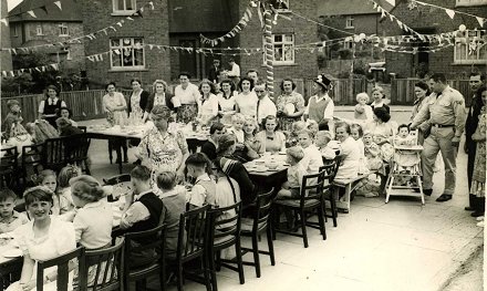 Harding Close - VE Day Celebrations