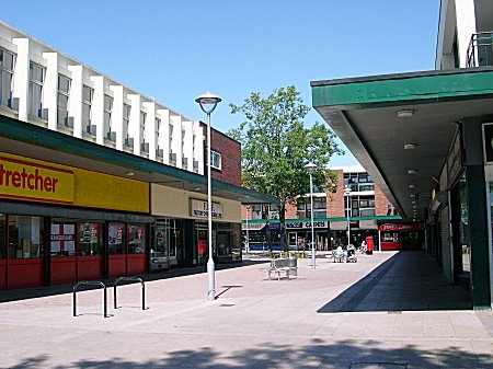 Bedford square, Houghton Regis