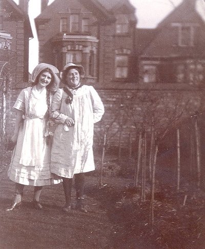 Students Morris Dancing 1911