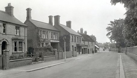 Sandy High Street c1920s