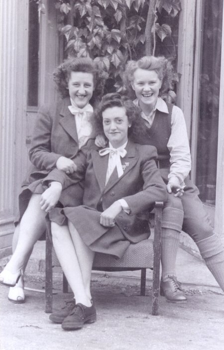 Clifton land girls